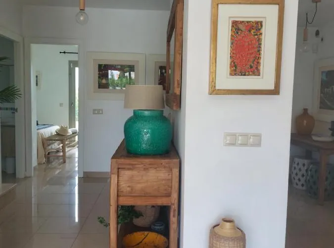 Neva * קאלאן בוש