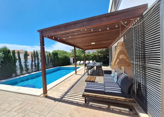 וילה Neva קאלאן בוש